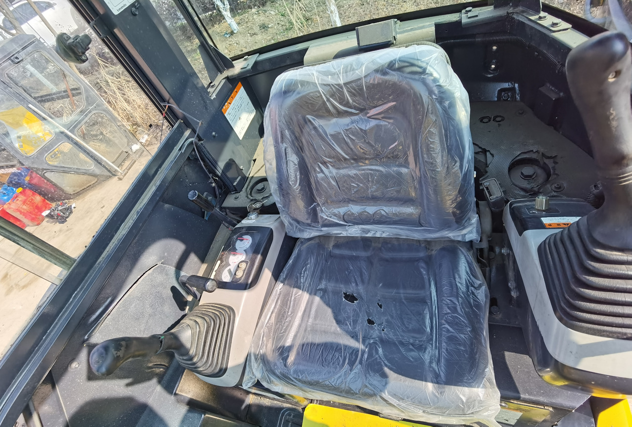 Leasing de Komatsu PC30MR Komatsu PC30MR: foto 8 Leasing de Komatsu PC30MR Komatsu PC30MR: foto 8