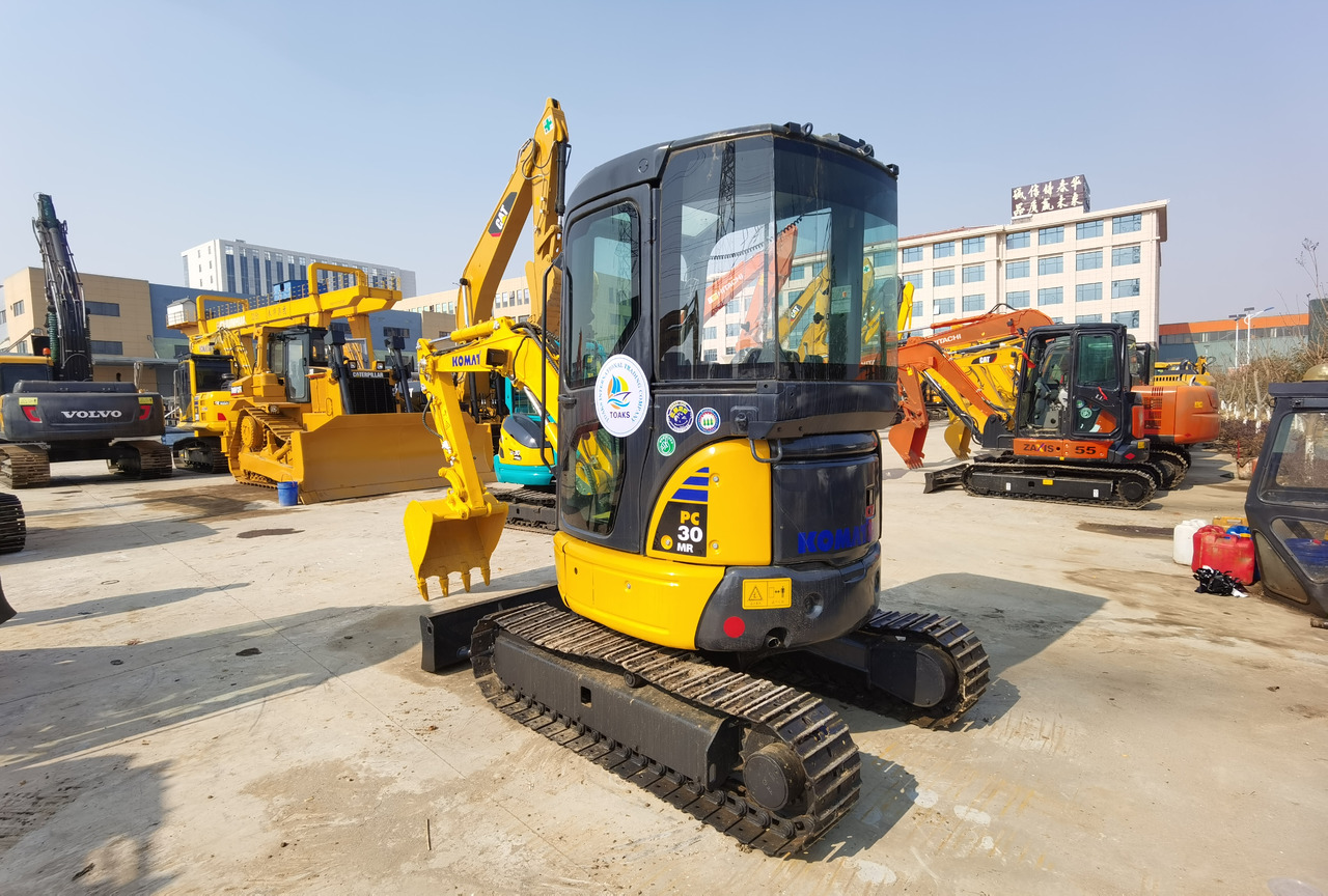 Leasing de Komatsu PC30MR Komatsu PC30MR: foto 7 Leasing de Komatsu PC30MR Komatsu PC30MR: foto 7