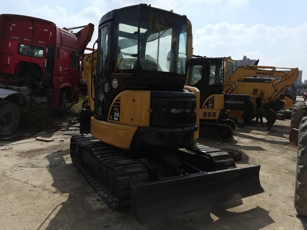 Komatsu PC35MR - Miniexcavadora: foto 1 Komatsu PC35MR - Miniexcavadora: foto 1