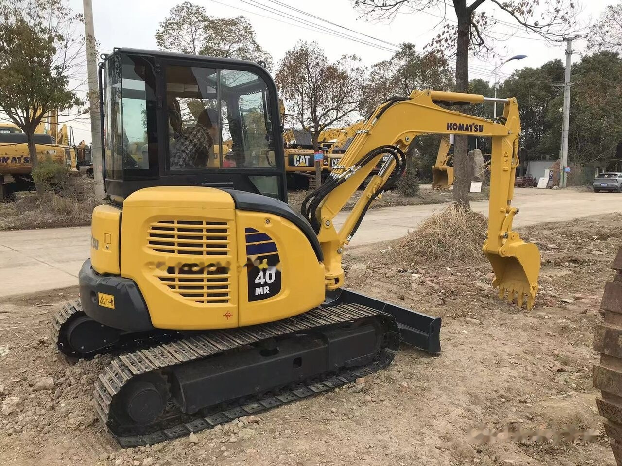 Komatsu PC40MR - Miniexcavadora: foto 1 Komatsu PC40MR - Miniexcavadora: foto 1