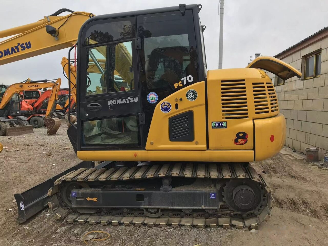 Komatsu PC70-8 - Excavadora de cadenas: foto 3 Komatsu PC70-8 - Excavadora de cadenas: foto 3