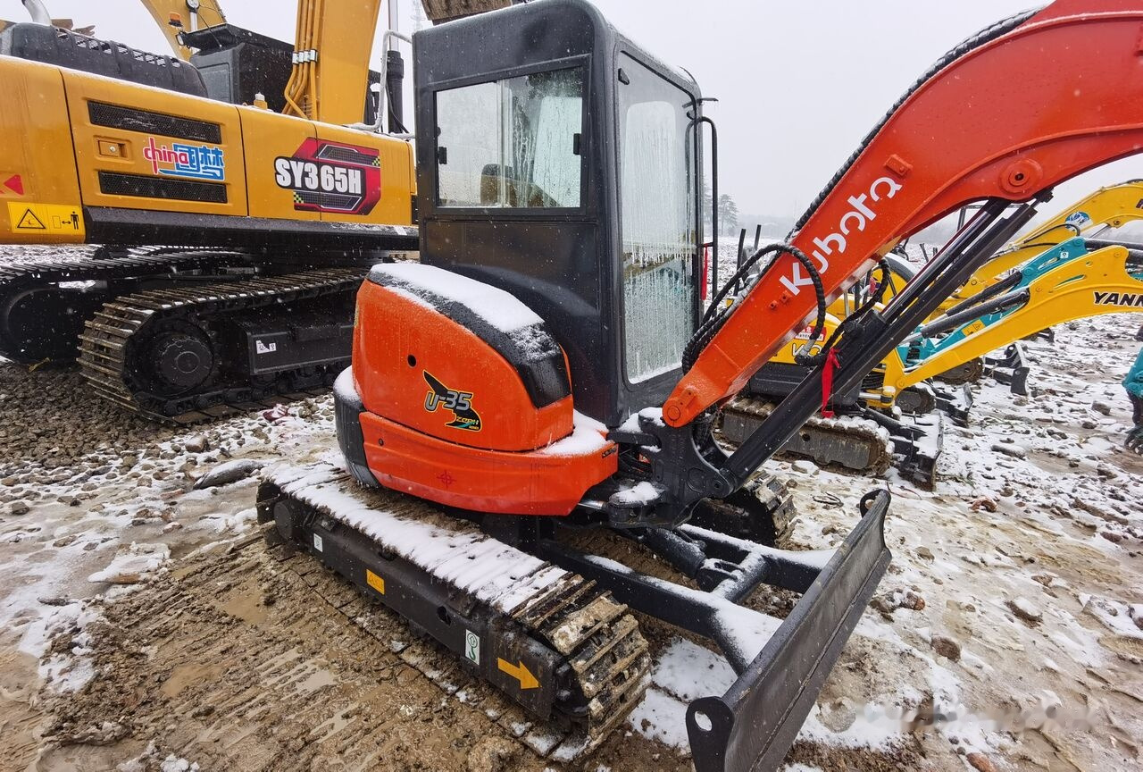 Kubota U35 - Miniexcavadora: foto 5 Kubota U35 - Miniexcavadora: foto 5