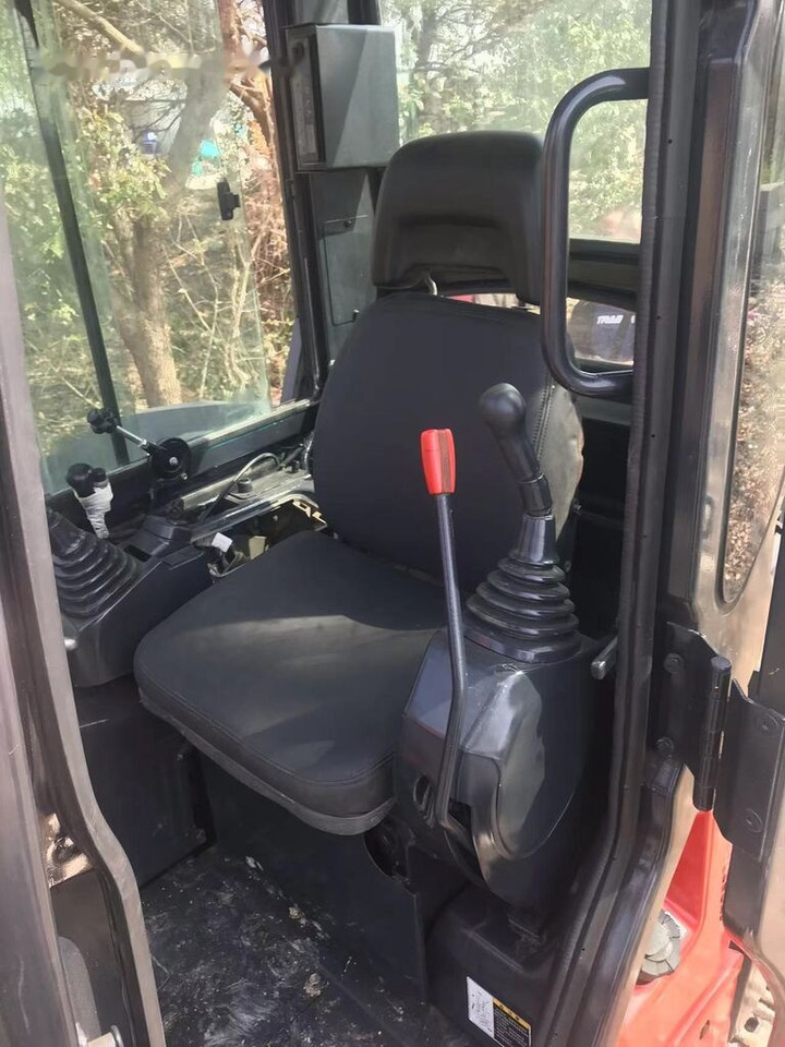 Kubota U35 - Miniexcavadora: foto 1 Kubota U35 - Miniexcavadora: foto 1