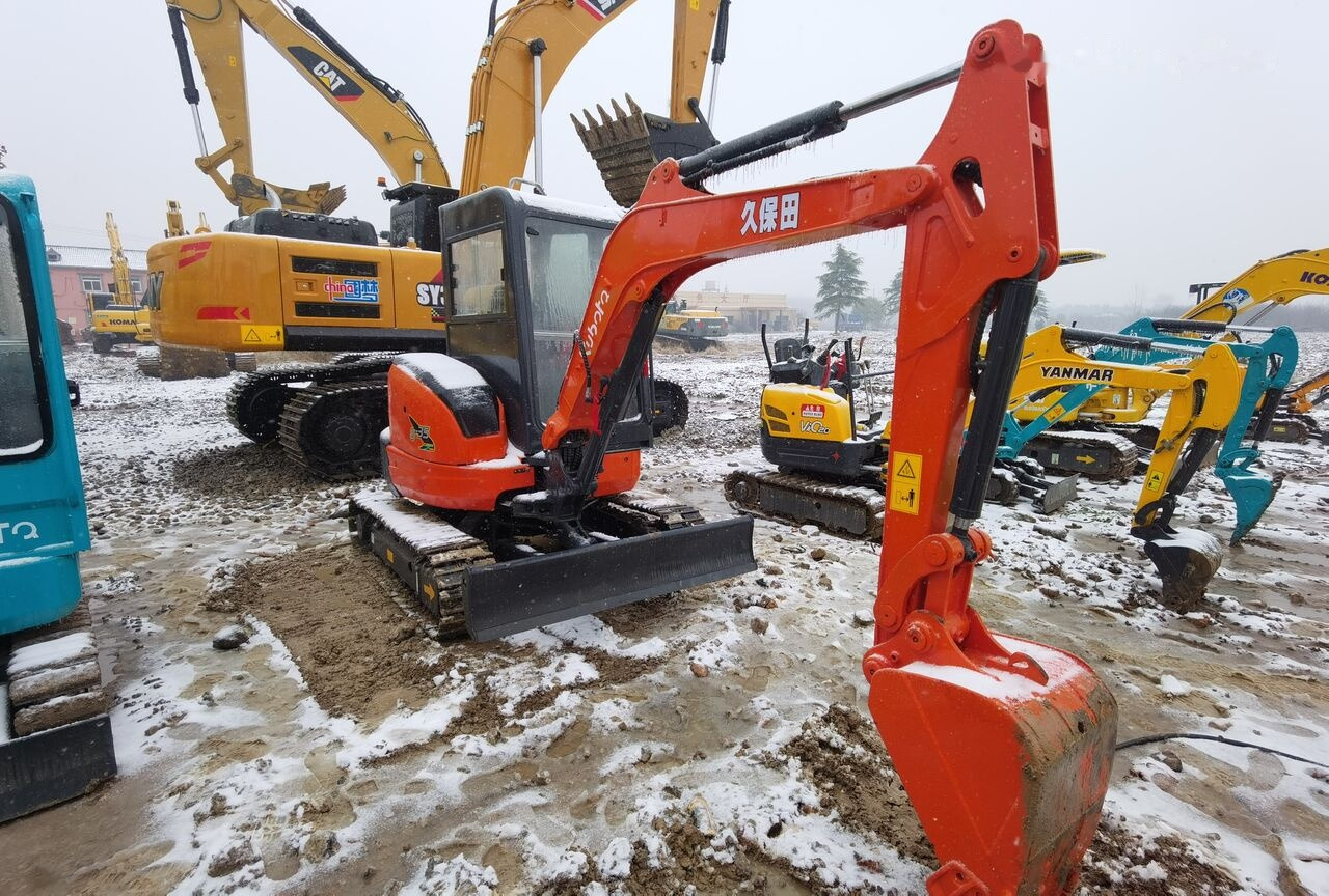 Kubota U35 - Miniexcavadora: foto 4 Kubota U35 - Miniexcavadora: foto 4