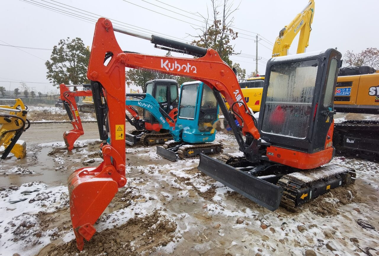 Kubota U35 - Miniexcavadora: foto 1 Kubota U35 - Miniexcavadora: foto 1