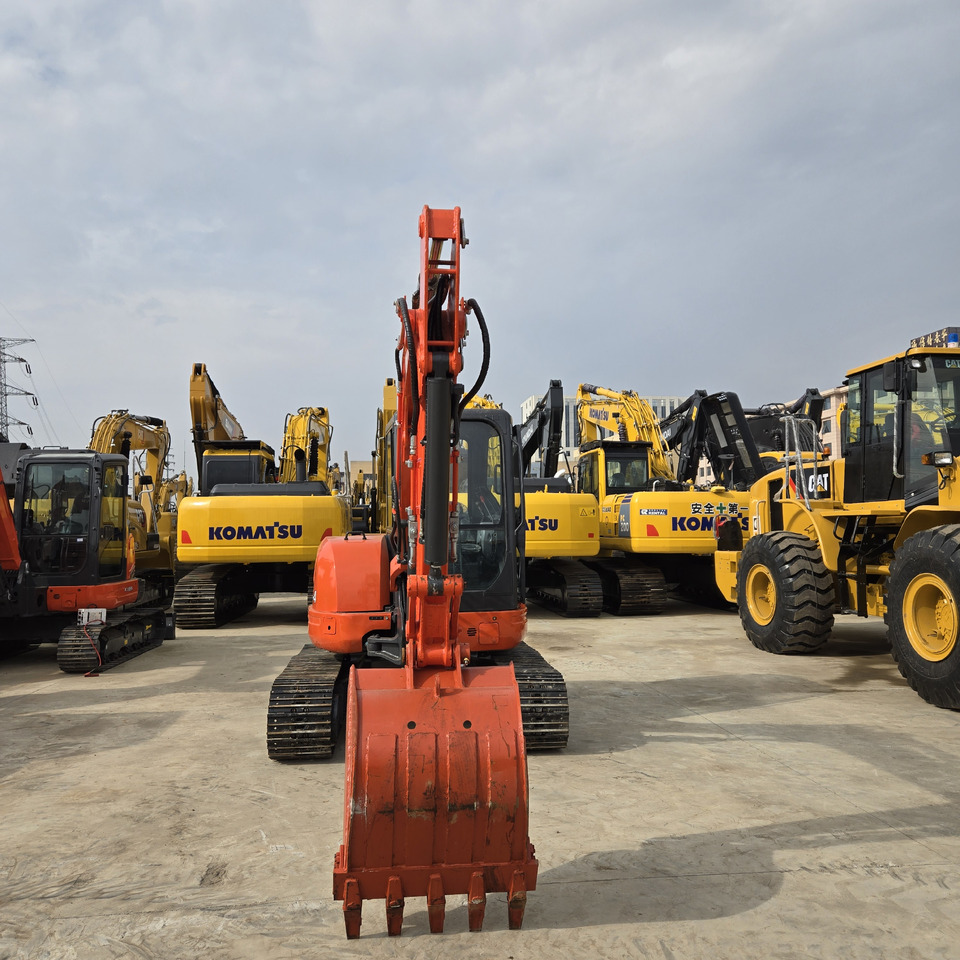 Kubota U55 - Miniexcavadora: foto 2 Kubota U55 - Miniexcavadora: foto 2