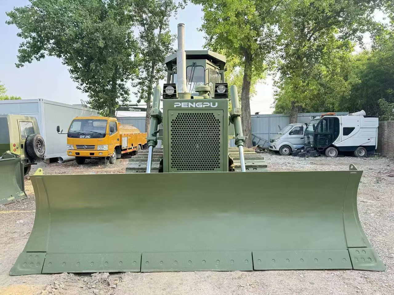 Pengpu TY160 - Bulldozer: foto 5 Pengpu TY160 - Bulldozer: foto 5