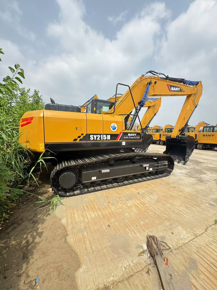 SANY SY215 - Excavadora de cadenas: foto 2 SANY SY215 - Excavadora de cadenas: foto 2