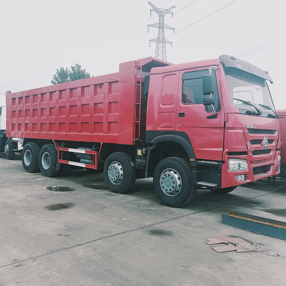SINOTRUK HOWO - Camión volquete: foto 4 SINOTRUK HOWO - Camión volquete: foto 4