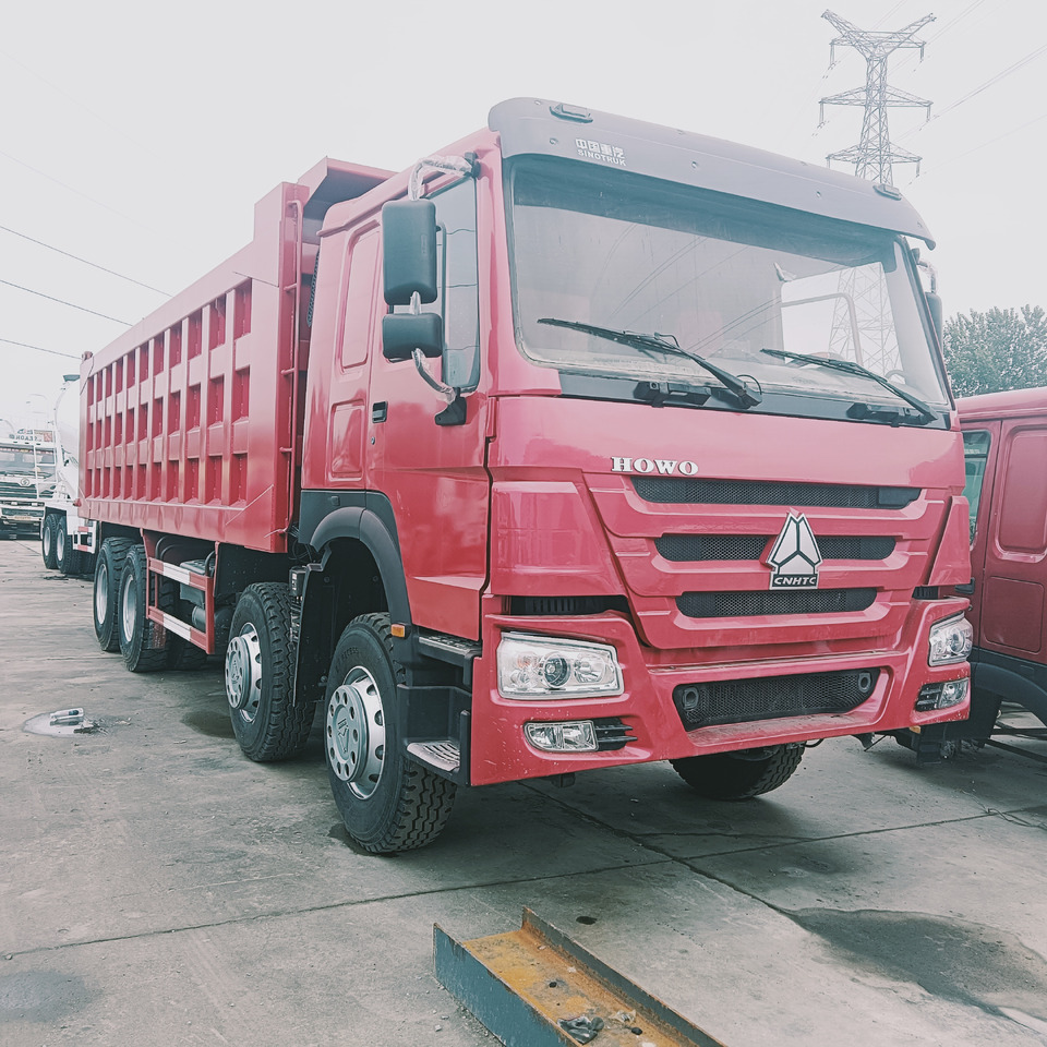 SINOTRUK HOWO - Camión volquete: foto 3 SINOTRUK HOWO - Camión volquete: foto 3