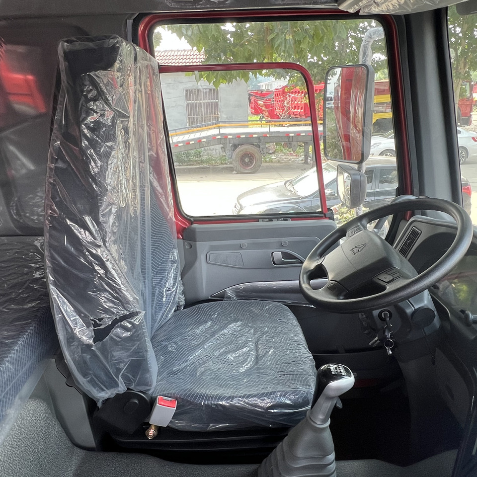 SINOTRUK HOWO - Camión volquete: foto 3 SINOTRUK HOWO - Camión volquete: foto 3