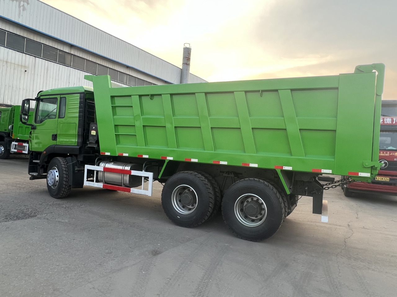 Leasing de Sinotruk HOWO Sinotruk HOWO: foto 13