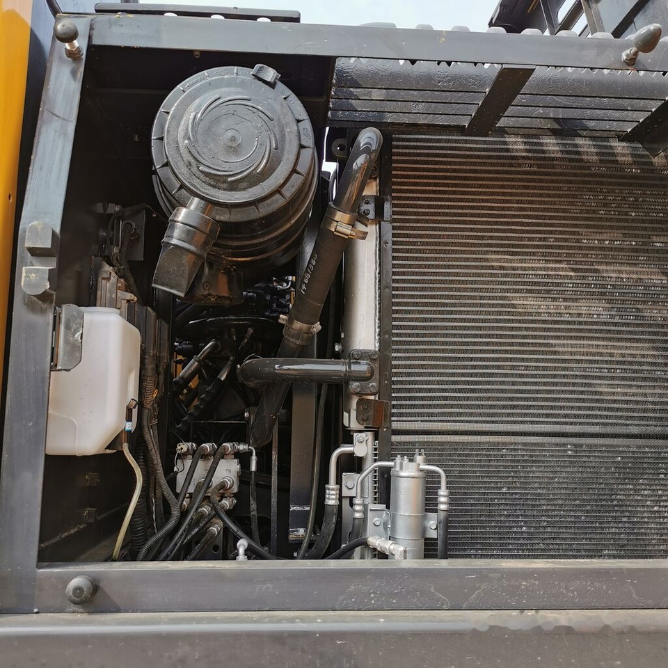 Excavadora de cadenas Volvo EC140: foto 10 Excavadora de cadenas Volvo EC140: foto 10