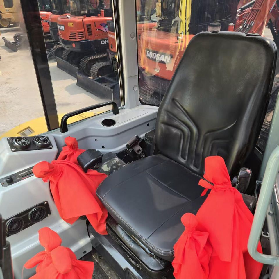 Miniexcavadora Yanmar Vio55: foto 9