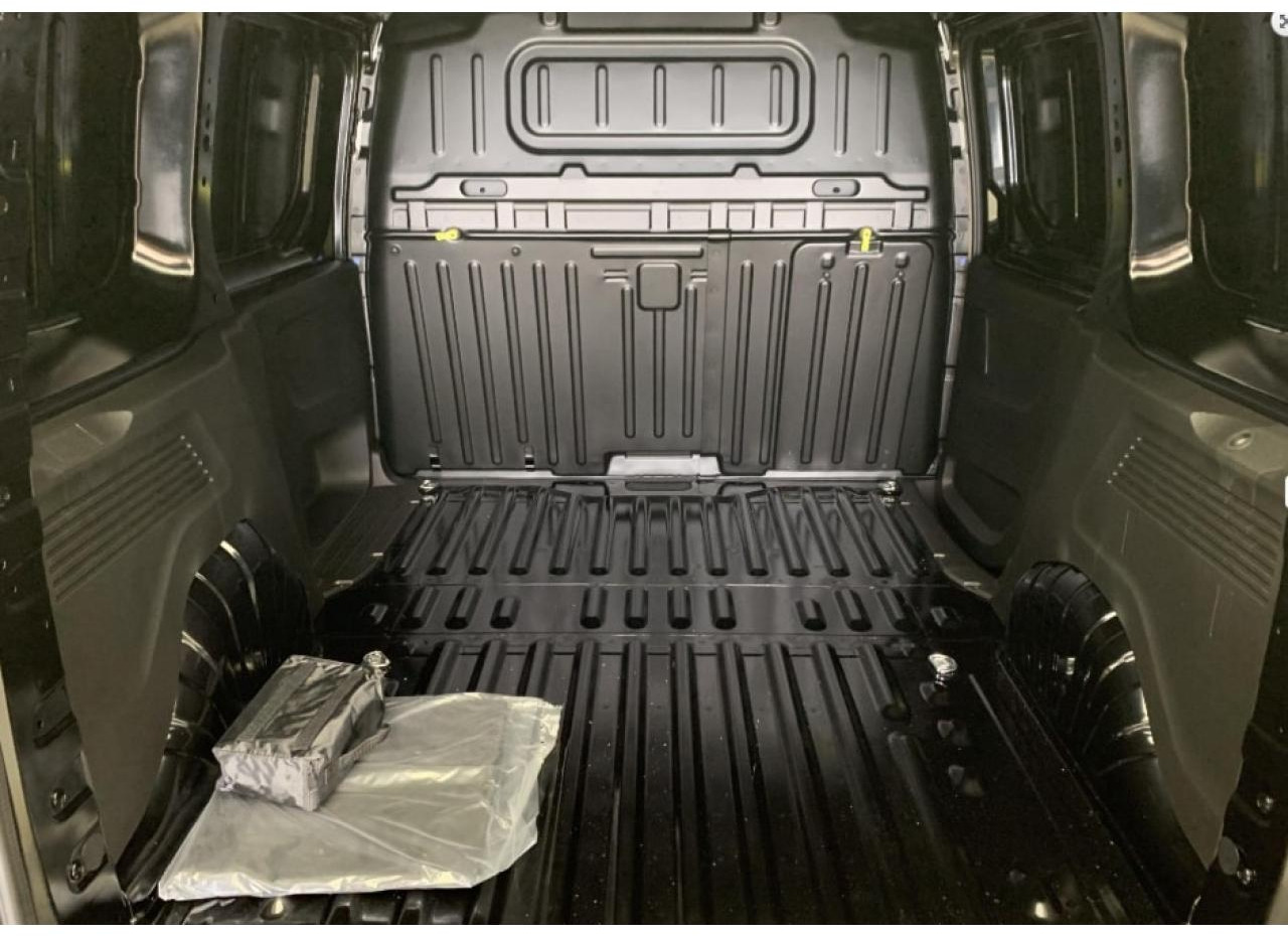 CITROEN Berlingo 1.5 BlueHDi S&S - 130 - BV EAT8 III FOURGON Fourgon M 650 kg PHASE 2 - Furgón: foto 3 CITROEN Berlingo 1.5 BlueHDi S&S - 130 - BV EAT8 III FOURGON Fourgon M 650 kg PHASE 2 - Furgón: foto 3