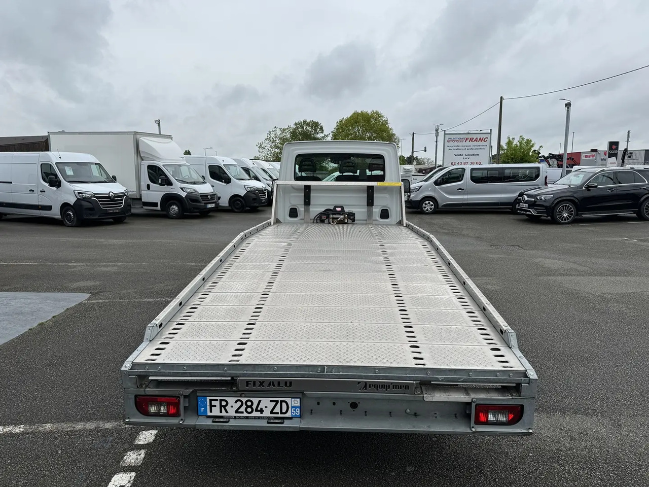 Iveco Daily 35S16H3.0 EMPATTEMENT 4100 - Grua de remolque autos: foto 3 Iveco Daily 35S16H3.0 EMPATTEMENT 4100 - Grua de remolque autos: foto 3
