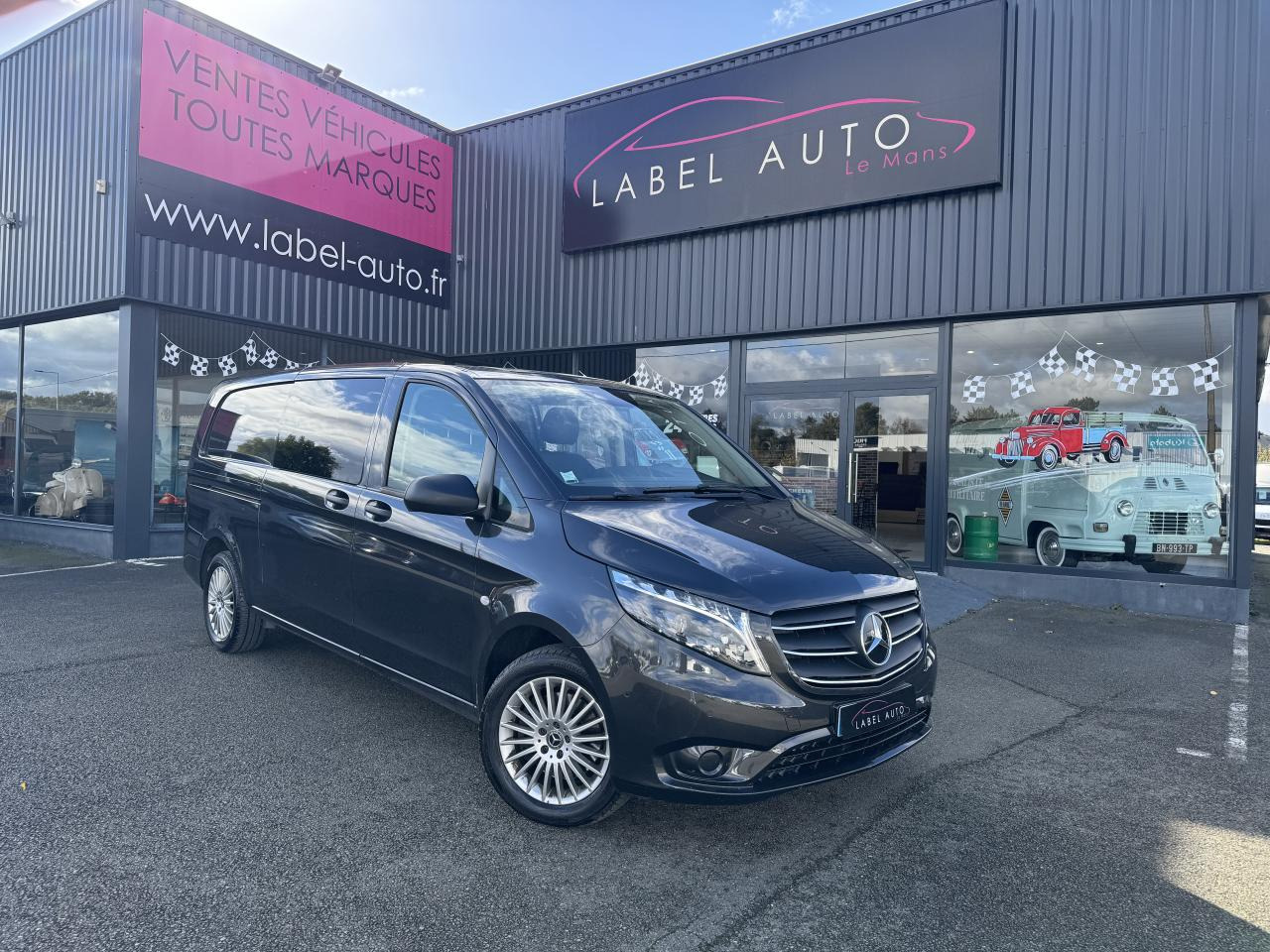 MERCEDES Vito TOURER Extra Long 3.05t 119 CDI BlueEfficiency - BVA 9G-Tronic Propulsion  MIXTO - BM 447 first - Furgón: foto 2 MERCEDES Vito TOURER Extra Long 3.05t 119 CDI BlueEfficiency - BVA 9G-Tronic Propulsion  MIXTO - BM 447 first - Furgón: foto 2