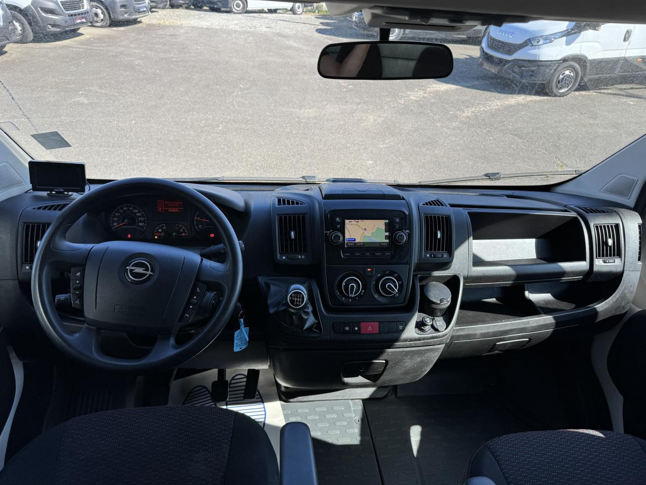 OPEL MOVANO 3T5 BENNE + COFFRE DOUBLE CABINE 6PL 2.2 HDI 165CH - Volquete furgoneta, Furgoneta combi: foto 2 OPEL MOVANO 3T5 BENNE + COFFRE DOUBLE CABINE 6PL 2.2 HDI 165CH - Volquete furgoneta, Furgoneta combi: foto 2