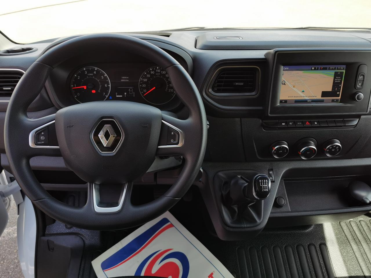 RENAULT Master Grand Confort F3500 L3H2 2.3 dCi - 135 III FOURGON Fourgon L3H2 Traction PHASE 3 - Furgón: foto 4 RENAULT Master Grand Confort F3500 L3H2 2.3 dCi - 135 III FOURGON Fourgon L3H2 Traction PHASE 3 - Furgón: foto 4