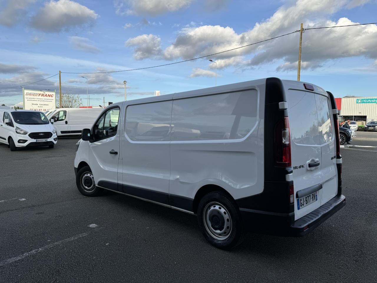 Furgón RENAULT Trafic L2H1 3000 Kg 2.0 Blue dCi - 130  III FOURGON Fourgon Grand Confort L2H1 PHASE 3: foto 7