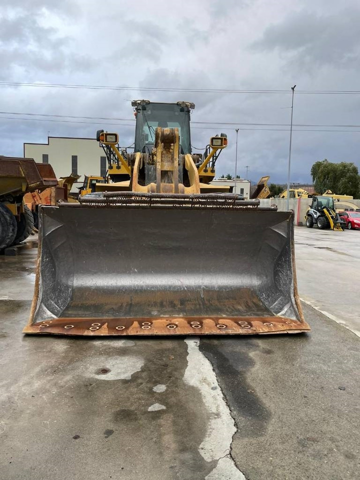 Komatsu WA 600-6  - Cargadora de ruedas: foto 5 Komatsu WA 600-6  - Cargadora de ruedas: foto 5