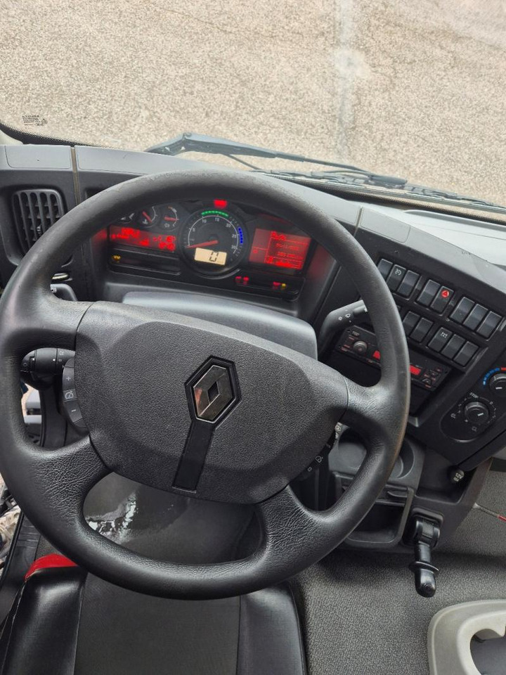 Renault D 7.5 LOW P4X2 210E6 Fourgon Polyfond avec hayon rabattable - Camión caja cerrada: foto 5 Renault D 7.5 LOW P4X2 210E6 Fourgon Polyfond avec hayon rabattable - Camión caja cerrada: foto 5