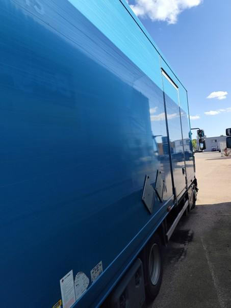 Renault D 7.5 LOW P4x2 210E6 Fourgon Polyfond avec hayon Repliable - Camión caja cerrada: foto 5 Renault D 7.5 LOW P4x2 210E6 Fourgon Polyfond avec hayon Repliable - Camión caja cerrada: foto 5