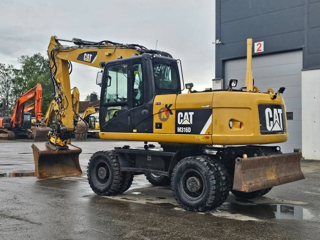 CAT M 316 D - Excavadora de ruedas: foto 3 CAT M 316 D - Excavadora de ruedas: foto 3
