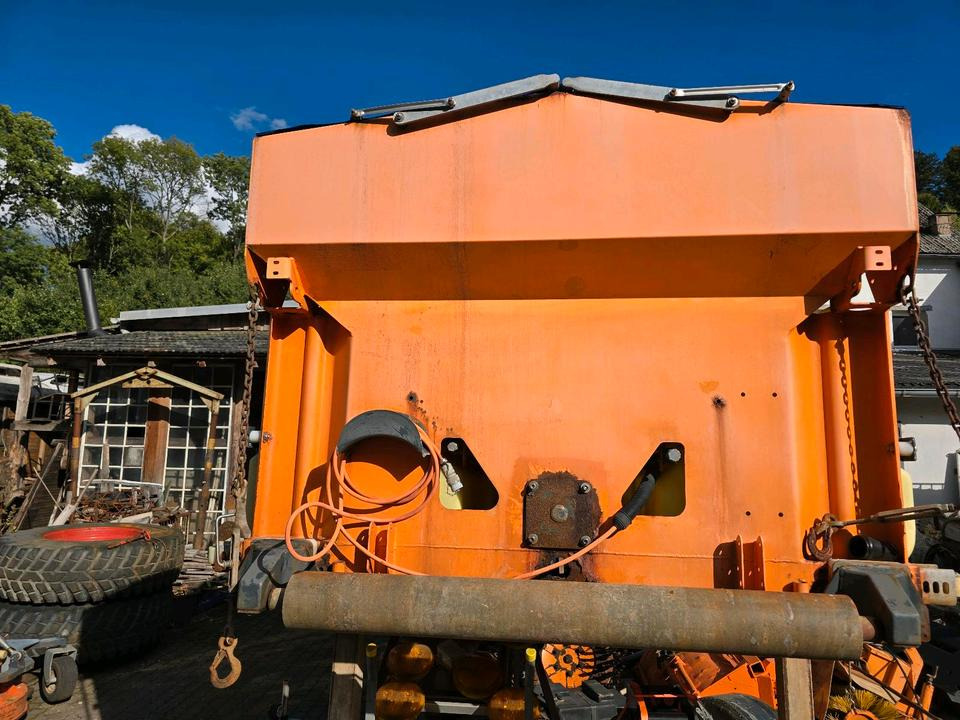 Küpper-Weisser IMSSN E29050WFA Salzstreuer Salzsilo Streuaufsatz für LKW 5m3 - Esparcidor de sal: foto 3 Küpper-Weisser IMSSN E29050WFA Salzstreuer Salzsilo Streuaufsatz für LKW 5m3 - Esparcidor de sal: foto 3