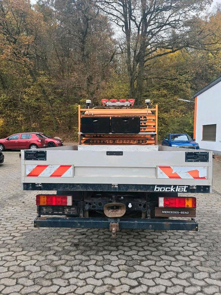 Mercedes-Benz Vario 613D Bluetec 5 Pritsche Doka LKW - Caja abierta furgoneta, Furgoneta combi: foto 3 Mercedes-Benz Vario 613D Bluetec 5 Pritsche Doka LKW - Caja abierta furgoneta, Furgoneta combi: foto 3