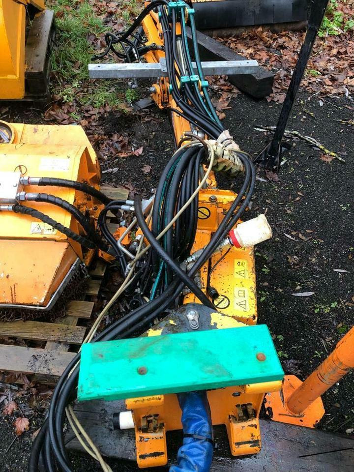 Mulag MRK 300 Randstreifenmäher Böschungsmulcher Mähausleger MKM - Brazo: foto 4 Mulag MRK 300 Randstreifenmäher Böschungsmulcher Mähausleger MKM - Brazo: foto 4