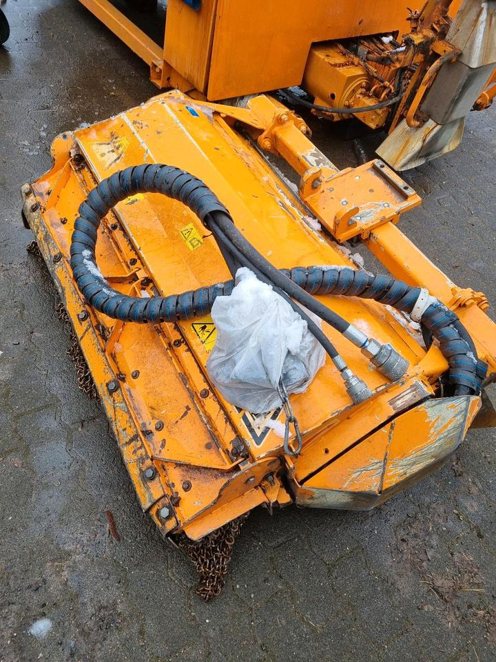 Mulag UMK 12 Mulchkopf Universalmulchkopf Mähkorb Mähausleger Böschungsmulcher Böschungsmäher Seitenmulcher Dücker Unimog Gilbers - Desbrozadora de martillos/ Trituradora: foto 2 Mulag UMK 12 Mulchkopf Universalmulchkopf Mähkorb Mähausleger Böschungsmulcher Böschungsmäher Seitenmulcher Dücker Unimog Gilbers - Desbrozadora de martillos/ Trituradora: foto 2