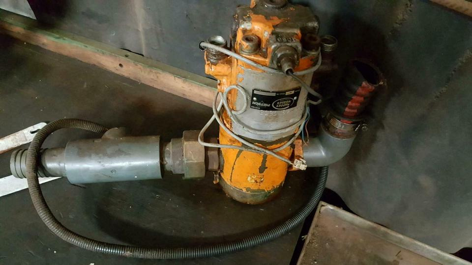 Solepumpe Salzstreuer Küpper Weisser Schmidt Winterdienst Unimog - Bomba hidráulica para Vehículo municipal: foto 1 Solepumpe Salzstreuer Küpper Weisser Schmidt Winterdienst Unimog - Bomba hidráulica para Vehículo municipal: foto 1