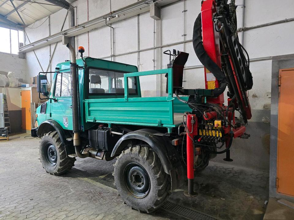 Unimog U1400 Agrar bj. 2000 424 427 Mercedes-Benz 1400 1600 1200 1000 Palfinger Kran - Vehículo municipal: foto 2 Unimog U1400 Agrar bj. 2000 424 427 Mercedes-Benz 1400 1600 1200 1000 Palfinger Kran - Vehículo municipal: foto 2