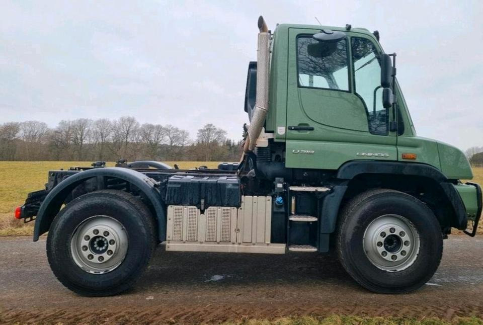 Unimog U318 Mercedes Benz U 318 UGE UGN 405/10 405/12 Ad Blue Euro 6 EAS - Vehículo municipal, Camión chasis: foto 4 Unimog U318 Mercedes Benz U 318 UGE UGN 405/10 405/12 Ad Blue Euro 6 EAS - Vehículo municipal, Camión chasis: foto 4