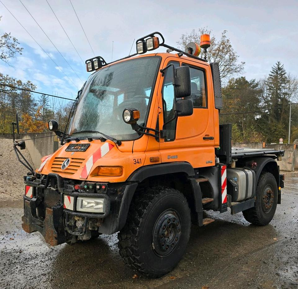 Unimog U400 Bluetec 5 2011 405 Mercedes-Benz U 300 500 423 427 430 527 530 - Vehículo municipal: foto 1 Unimog U400 Bluetec 5 2011 405 Mercedes-Benz U 300 500 423 427 430 527 530 - Vehículo municipal: foto 1