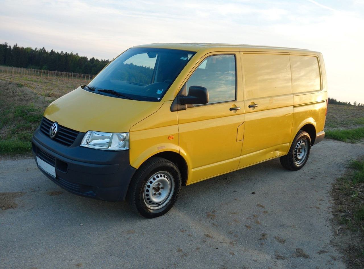 Volkswagen T5 1.9 TDI Transporter 2xSchiebetüre 1.Hand - Furgoneta de pasajeros: foto 4 Volkswagen T5 1.9 TDI Transporter 2xSchiebetüre 1.Hand - Furgoneta de pasajeros: foto 4