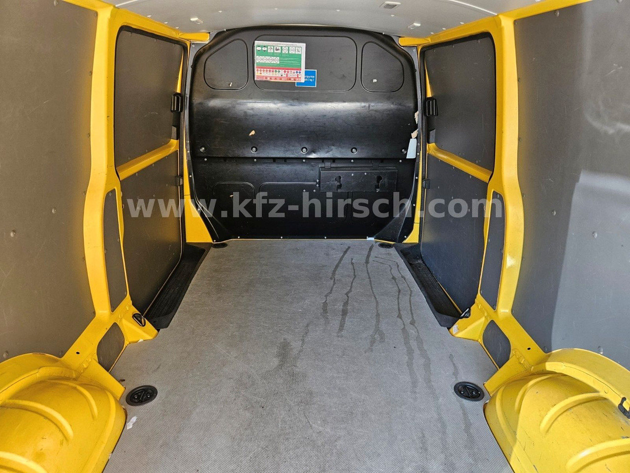 Volkswagen T6 Maxi*Lang*2xSchiebetüre*Cam*110KW - Furgoneta de pasajeros: foto 5 Volkswagen T6 Maxi*Lang*2xSchiebetüre*Cam*110KW - Furgoneta de pasajeros: foto 5