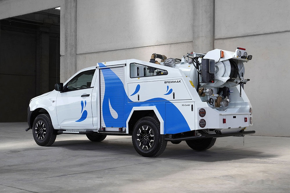 EFEMMAK Xs-Combi Combined Sewer Jetting And Vacuum Vehicle - Limpieza de alcantarillado: foto 2 EFEMMAK Xs-Combi Combined Sewer Jetting And Vacuum Vehicle - Limpieza de alcantarillado: foto 2