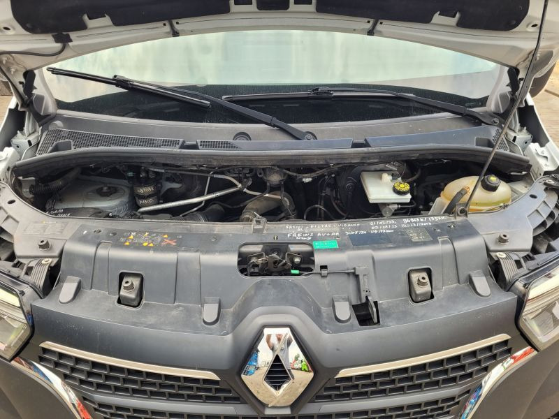 Camión con plataforma elevadora Renault Renault Master podnośnik koszowy 12,5 m Versalift ETL-32-125: foto 16 Camión con plataforma elevadora Renault Renault Master podnośnik koszowy 12,5 m Versalift ETL-32-125: foto 16