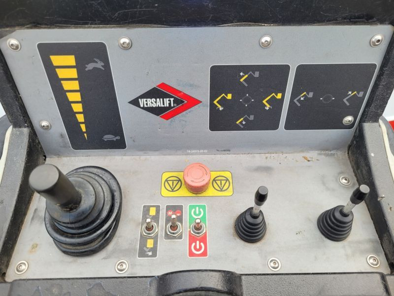 Camión con plataforma elevadora Renault Renault Master podnośnik koszowy 12,5 m Versalift ETL-32-125: foto 11 Camión con plataforma elevadora Renault Renault Master podnośnik koszowy 12,5 m Versalift ETL-32-125: foto 11