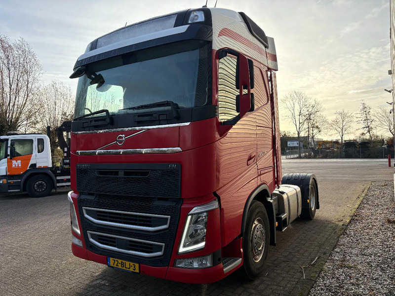 Volvo FH 460 / 4x2 PTO / APK - TUV oktober 2026 / - Cabeza tractora: foto 2 Volvo FH 460 / 4x2 PTO / APK - TUV oktober 2026 / - Cabeza tractora: foto 2