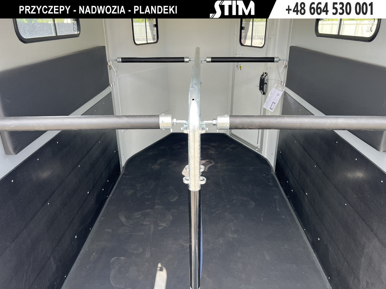 Remolque para caballos nuevo CHEVAL LIBERTÉ HIPPOMOBILE: foto 11 Remolque para caballos nuevo CHEVAL LIBERTÉ HIPPOMOBILE: foto 11