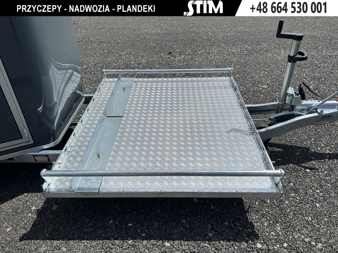 Remolque para caballos nuevo CHEVAL LIBERTÉ HIPPOMOBILE: foto 9 Remolque para caballos nuevo CHEVAL LIBERTÉ HIPPOMOBILE: foto 9