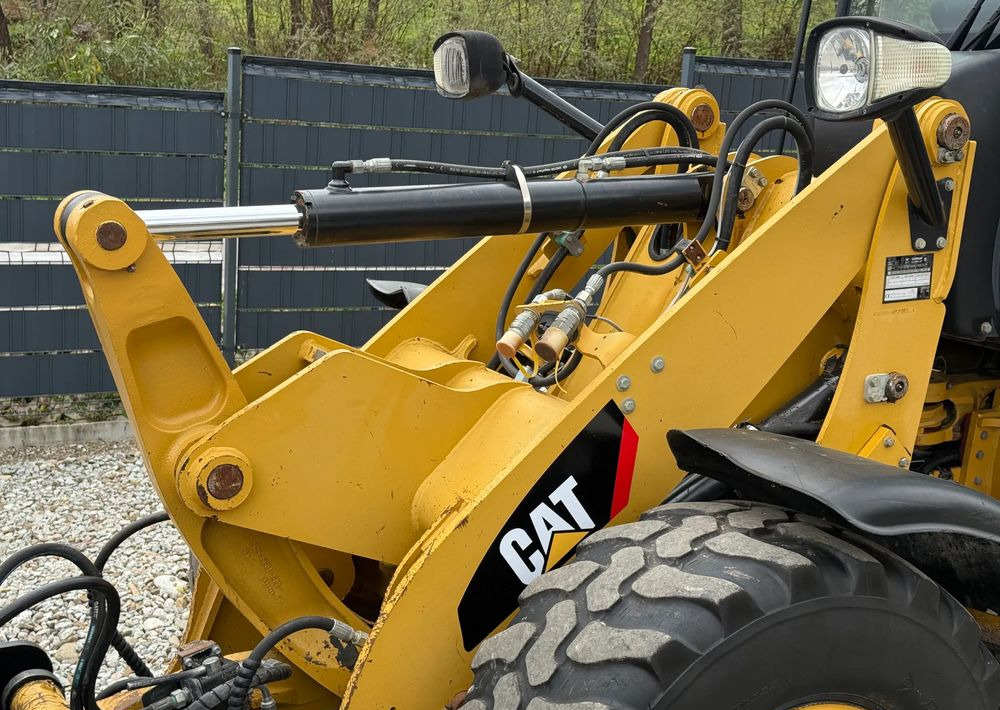 Caterpillar * CAT 907 H * Ładowarka * Sprowadzona * Bardzo Dobry Stan - Cargadora de ruedas: foto 4 Caterpillar * CAT 907 H * Ładowarka * Sprowadzona * Bardzo Dobry Stan - Cargadora de ruedas: foto 4