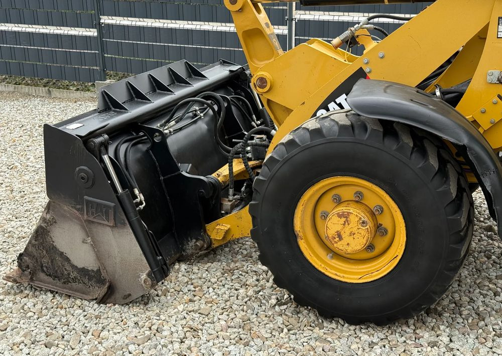 Cargadora de ruedas Caterpillar * CAT 907 H * Ładowarka * Sprowadzona * Bardzo Dobry Stan: foto 6 Cargadora de ruedas Caterpillar * CAT 907 H * Ładowarka * Sprowadzona * Bardzo Dobry Stan: foto 6