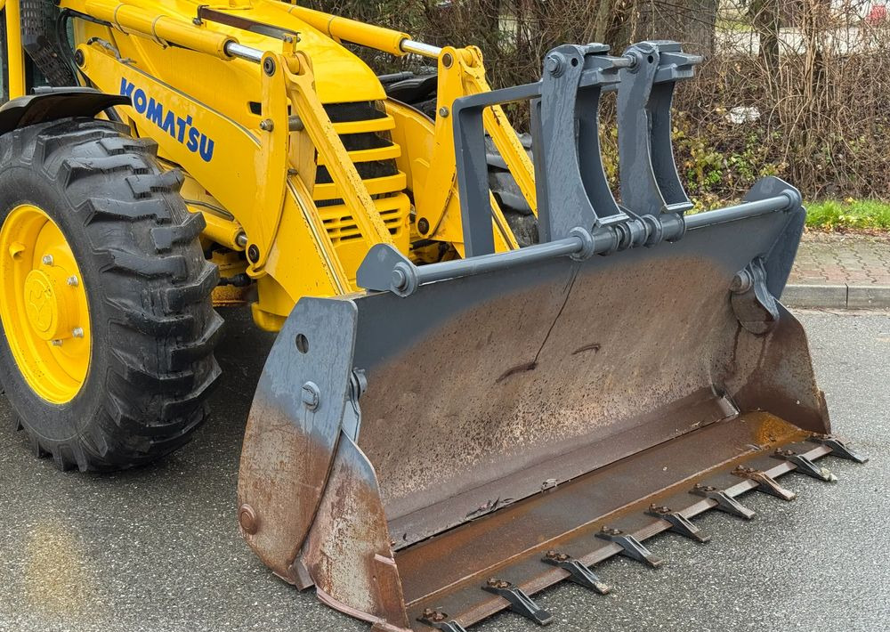 Komatsu * Koparko Ładowarka * Komatsu WB 97 S Utility * - Retroexcavadora: foto 3 Komatsu * Koparko Ładowarka * Komatsu WB 97 S Utility * - Retroexcavadora: foto 3