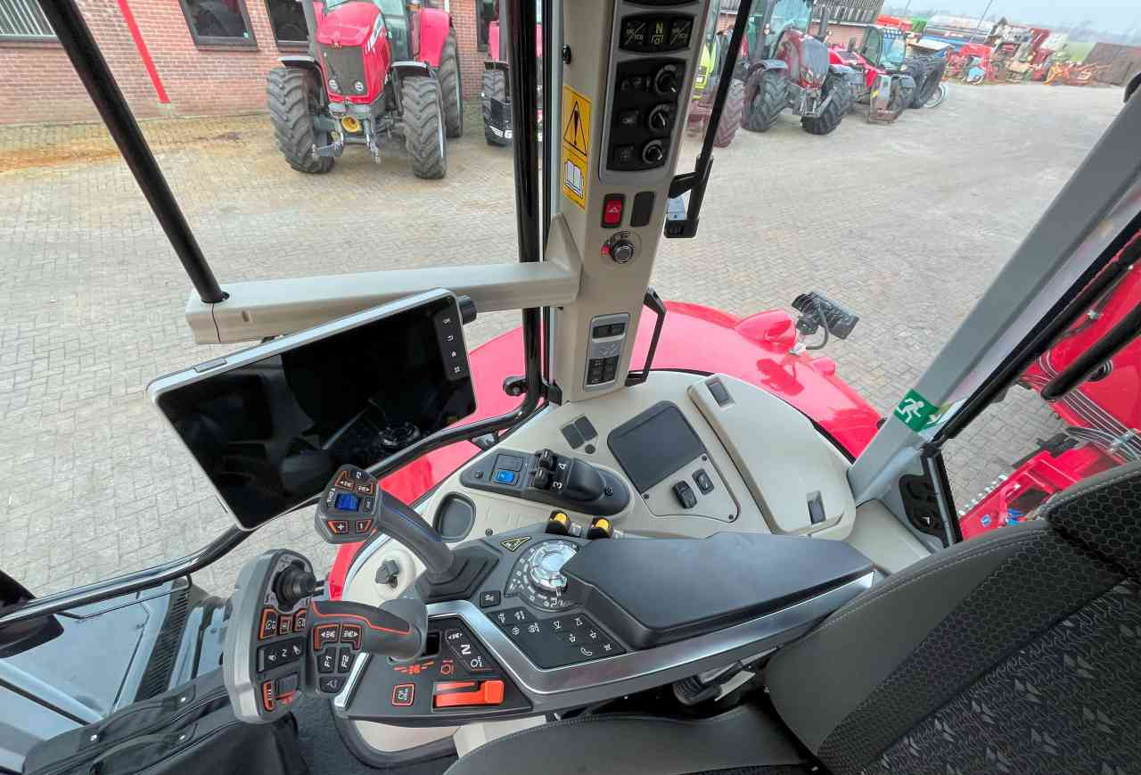 Leasing de Massey Ferguson 7S.210 Dyna-VT Exclusive Tractoren Massey Ferguson 7S.210 Dyna-VT Exclusive Tractoren: foto 6