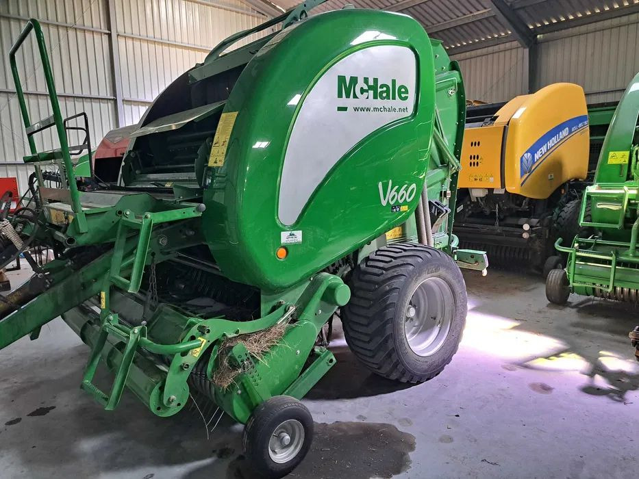 Mchale V660 - Rotoempacadora: foto 1 Mchale V660 - Rotoempacadora: foto 1