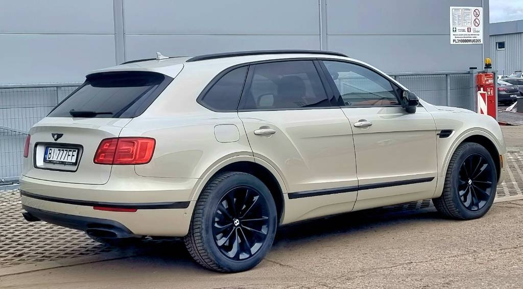Bentley BENTAYGA 6.0 W12 - Coche: foto 5 Bentley BENTAYGA 6.0 W12 - Coche: foto 5